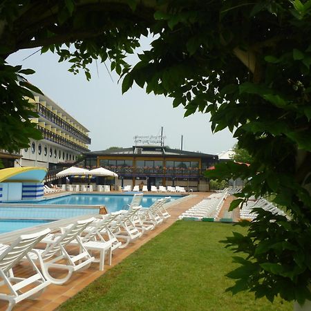Hotel Marina Uno 리그나노 사비아도로 외부 사진