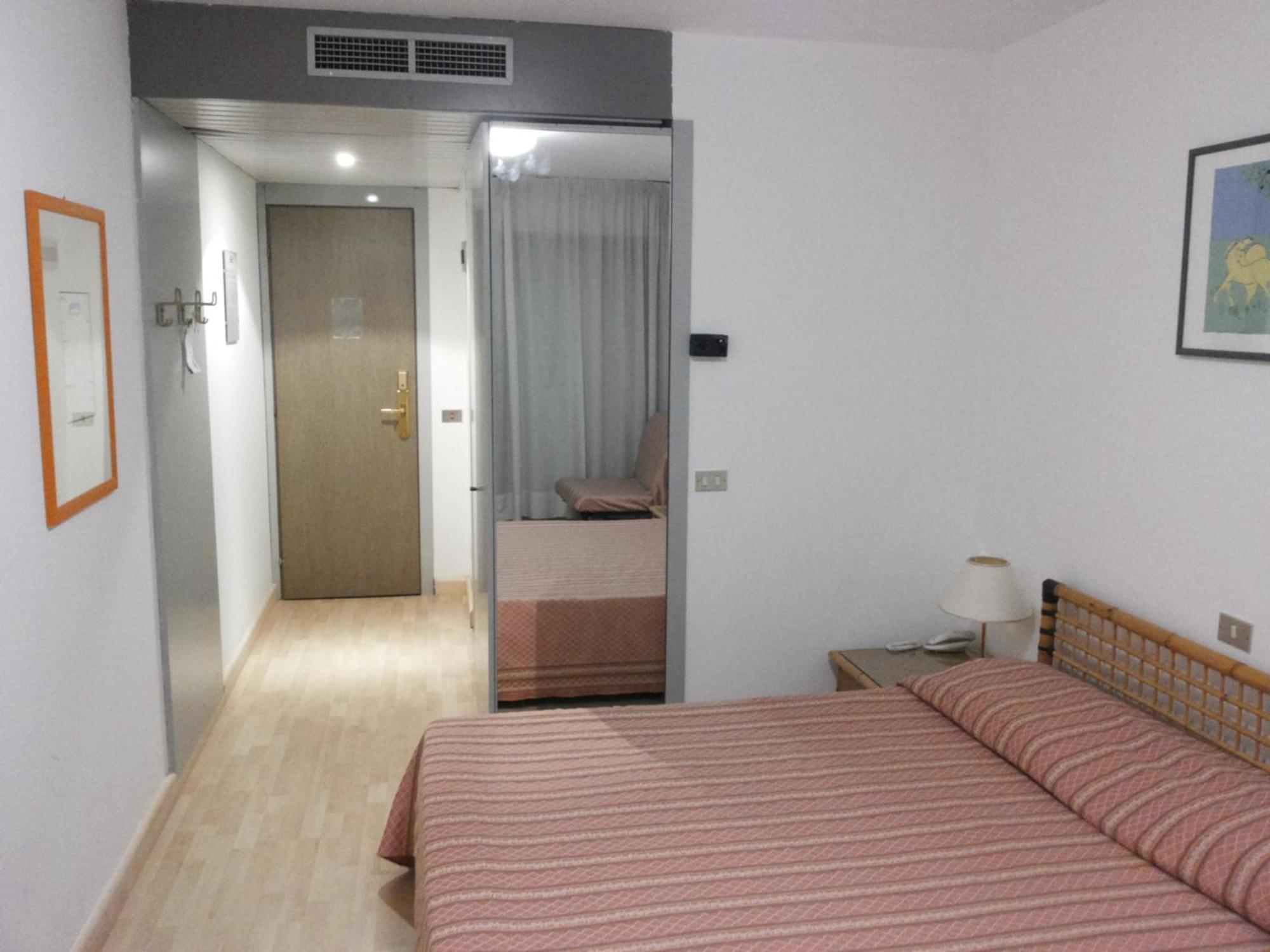 Hotel Marina Uno 리그나노 사비아도로 객실 사진